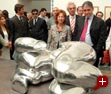 Reges Interesse für Thomas Schüttes Skulptur